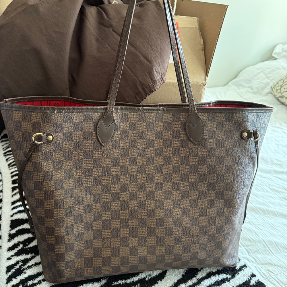 Authentic Louis Vuitton Damier ebene neverfull GM